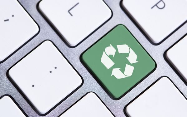 Plastic_600x400-1_CompQual80.jpg